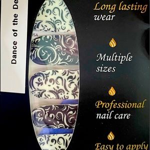 Rarity Nail Strips “Dance of the dead”